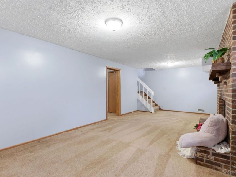 2267 Joshua, Turtle Creek Twp, OH 45044 Photo 10