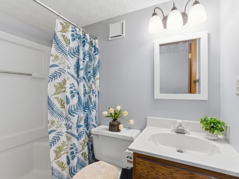 2267 Joshua, Turtle Creek Twp, OH 45044 Photo 12