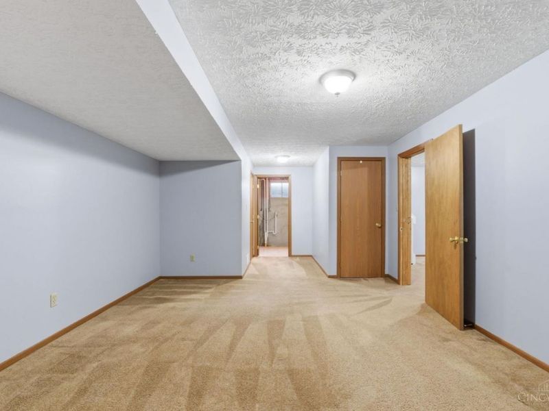 2267 Joshua, Turtle Creek Twp, OH 45044 Photo 13