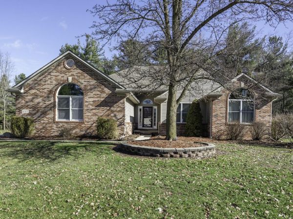 6315 Sequoia Drive, Ypsilanti, MI 48197