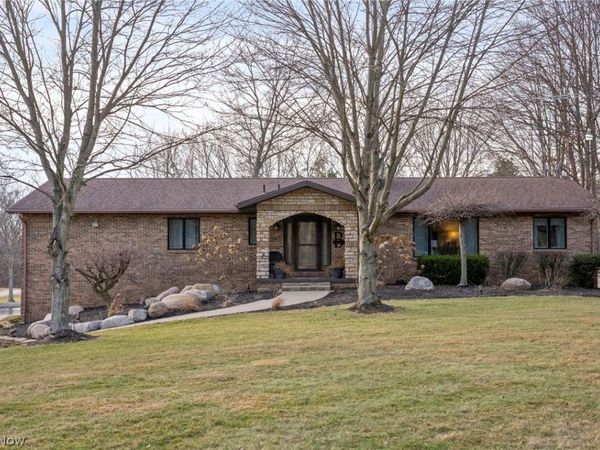 1689 State Route 314 , Crestline, OH 44827