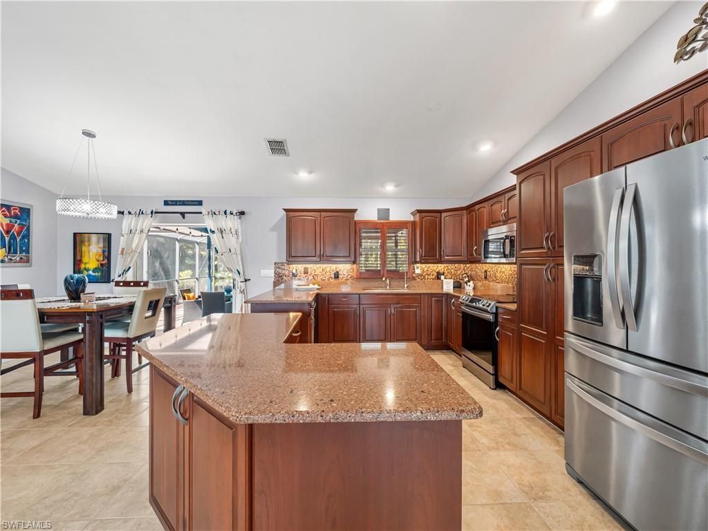 2138 SW 12th Pl, Cape Coral, FL 33991 Photo