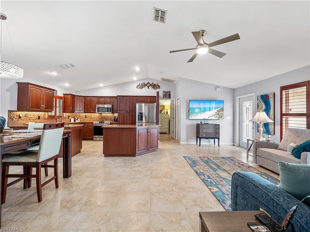 2138 SW 12th Pl, Cape Coral, FL 33991 Photo