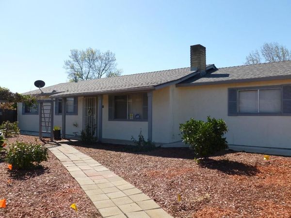 460 SE Jeremy Court, Oakdale, CA 95361