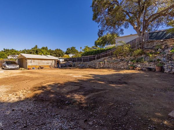 182 Mountain View Street, Oak View, CA 93022