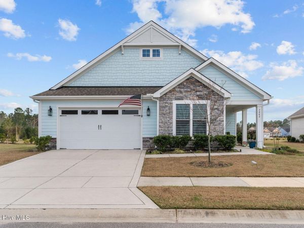 7342 Oakland Country Court, Winnabow, NC 28479