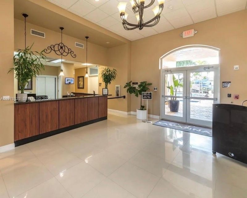 1032 Silktree Ln, Weston, FL 33327 Photo