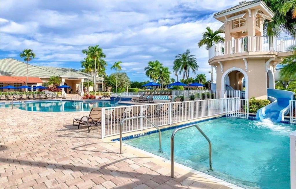 1032 Silktree Ln, Weston, FL 33327 Photo