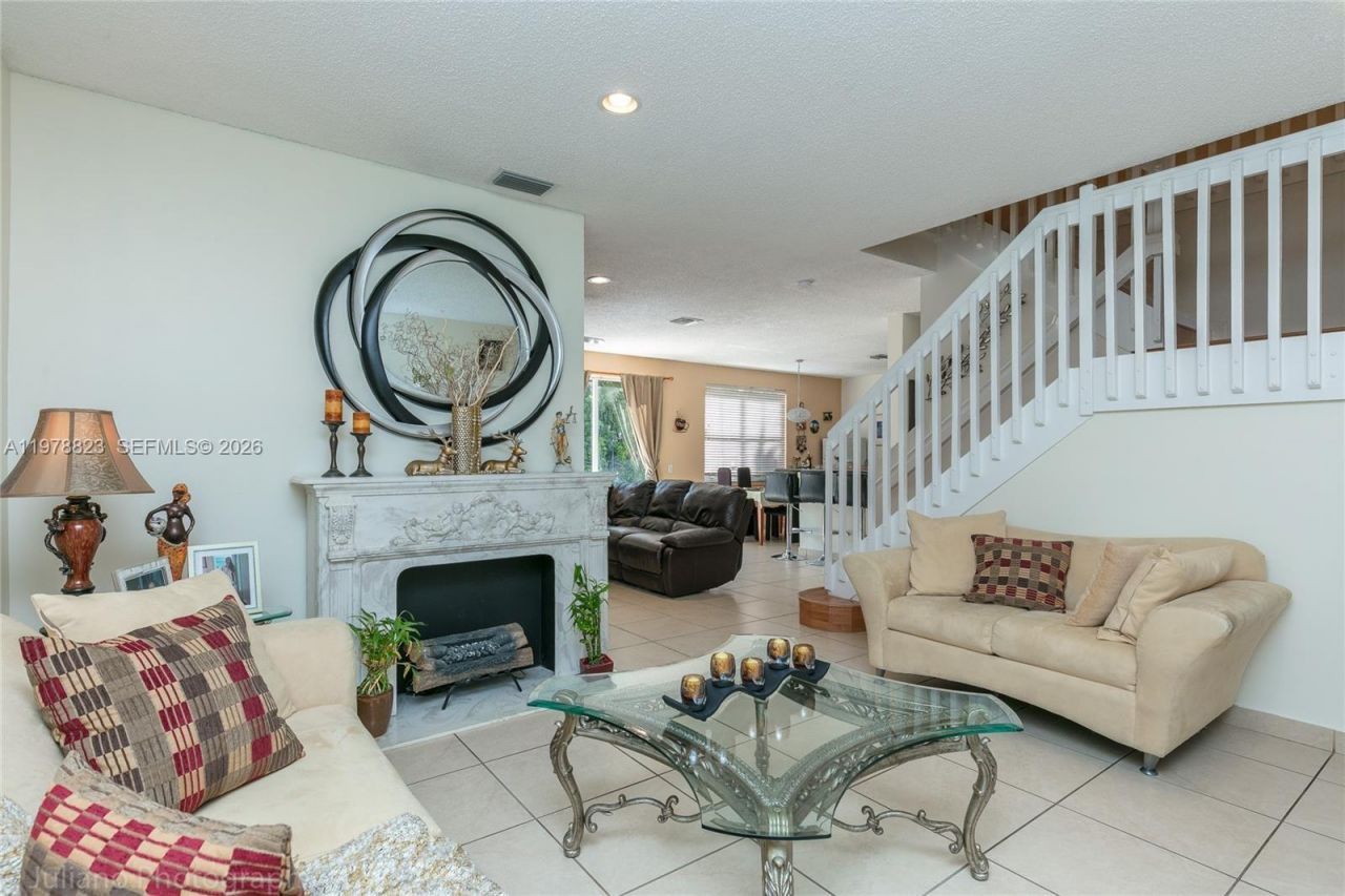 1032 Silktree Ln , Weston, FL 33327 Photo