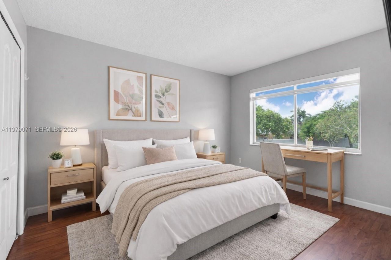 2883 SW 129th Ter, Miramar, FL 33027 Photo