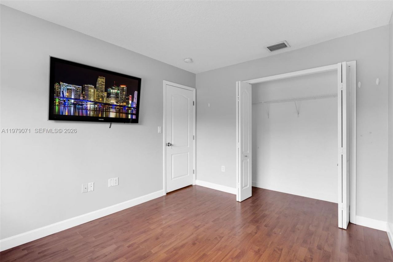 2883 SW 129th Ter, Miramar, FL 33027 Photo