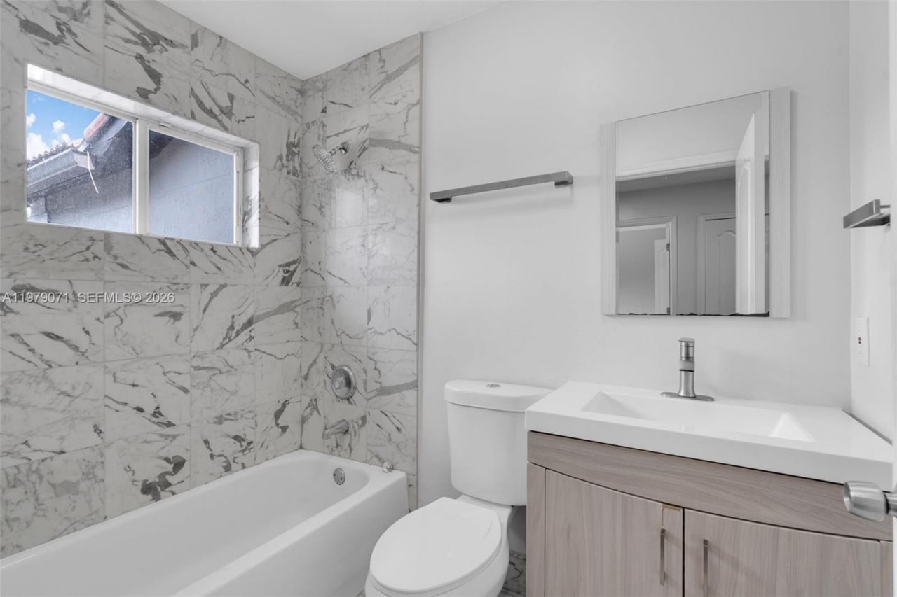 2883 SW 129th Ter, Miramar, FL 33027 Photo