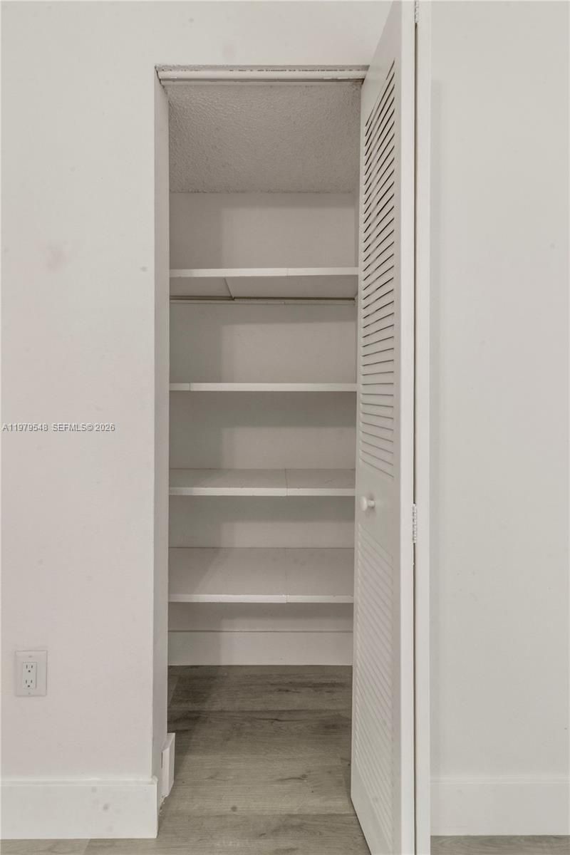 4855 NW 7th St , Unit 206-6, Miami, FL 33126 Photo