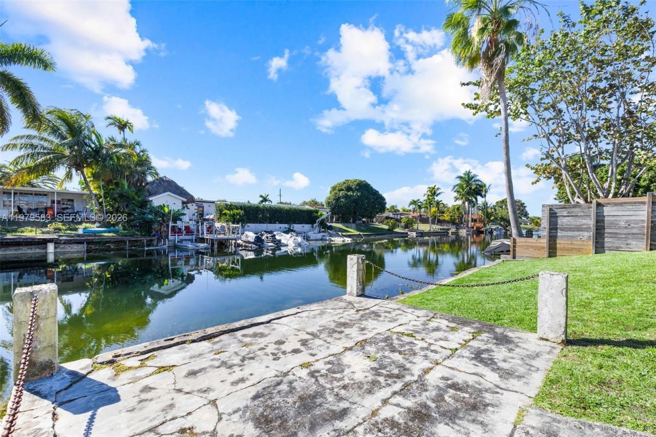 10750 SW 43rd Ln , Miami, FL 33165 Photo