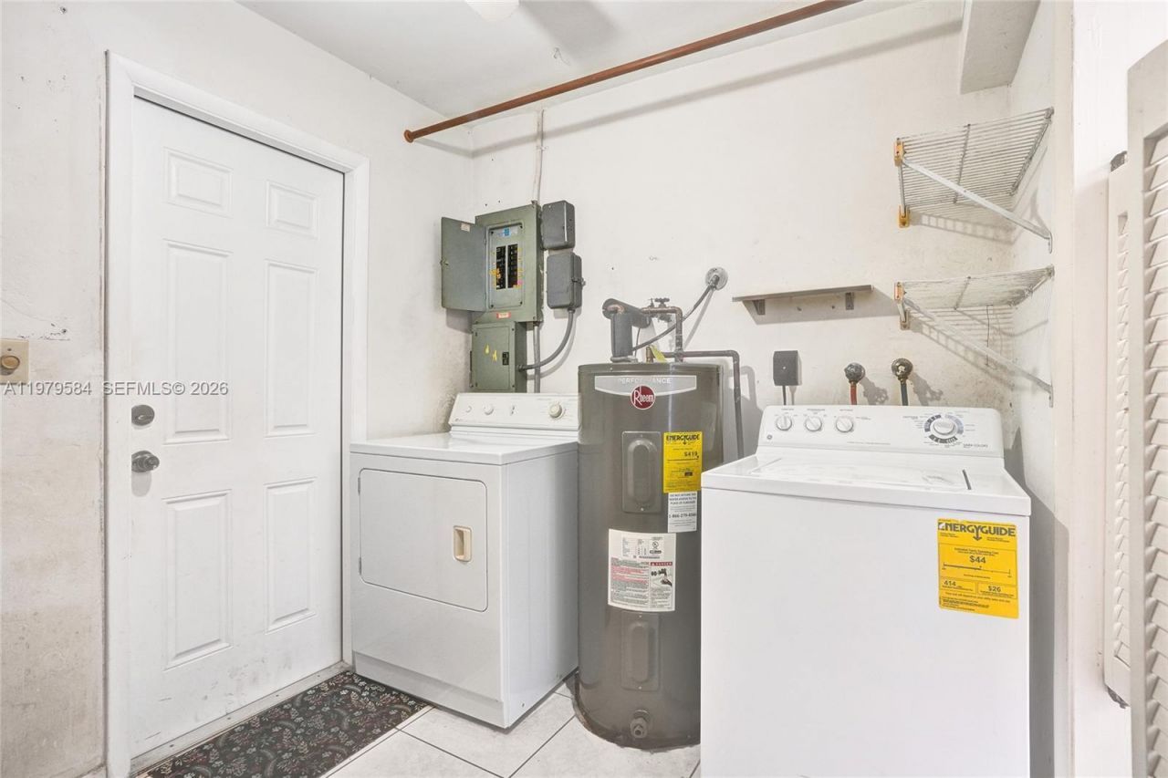 19830 SW 92nd Ave, Cutler Bay, FL 33157 Photo