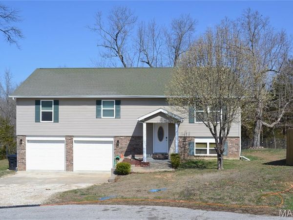 14135 Hopi Ln., Dixon, MO 65459