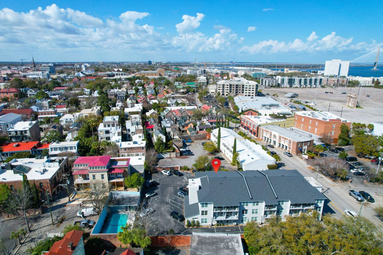 259 E Bay Street Photo 24