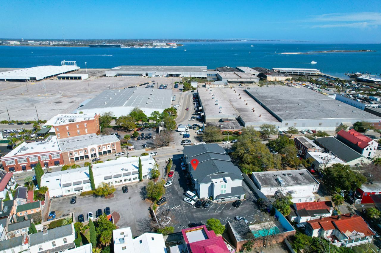 259 E Bay Street Photo 31