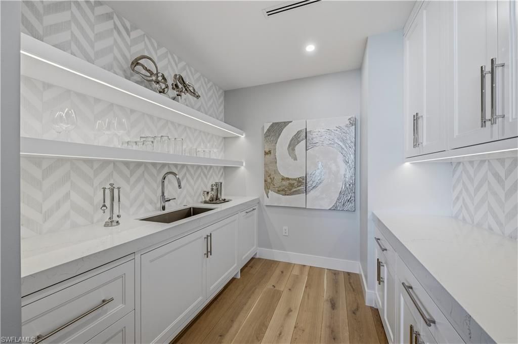 13945 Old Coast Rd , Unit PH05, Naples, fl 34110 Photo