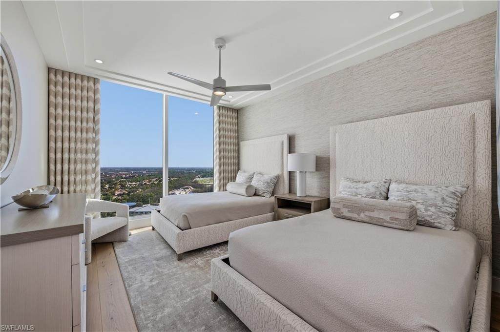 13945 Old Coast Rd , Unit PH05, Naples, fl 34110 Photo