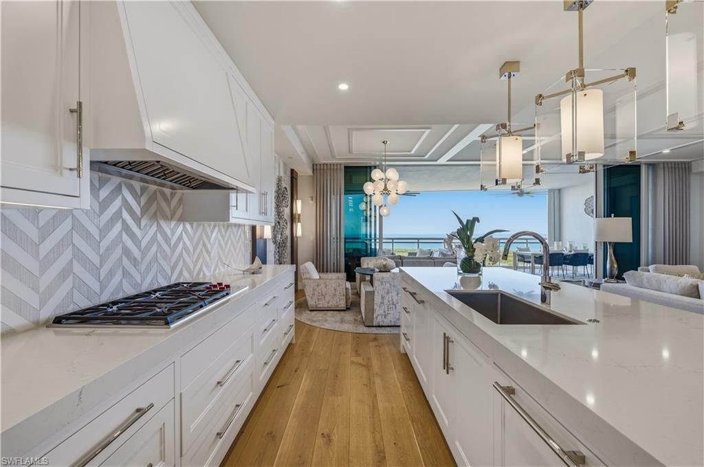 13945 Old Coast Rd , Unit PH05, Naples, fl 34110 Photo