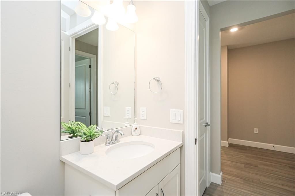 9716 Everglades Dr, Naples, FL 34120 Photo