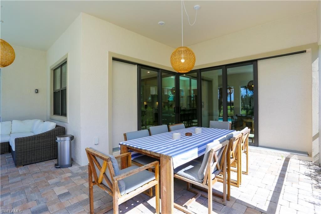 9716 Everglades Dr, Naples, FL 34120 Photo