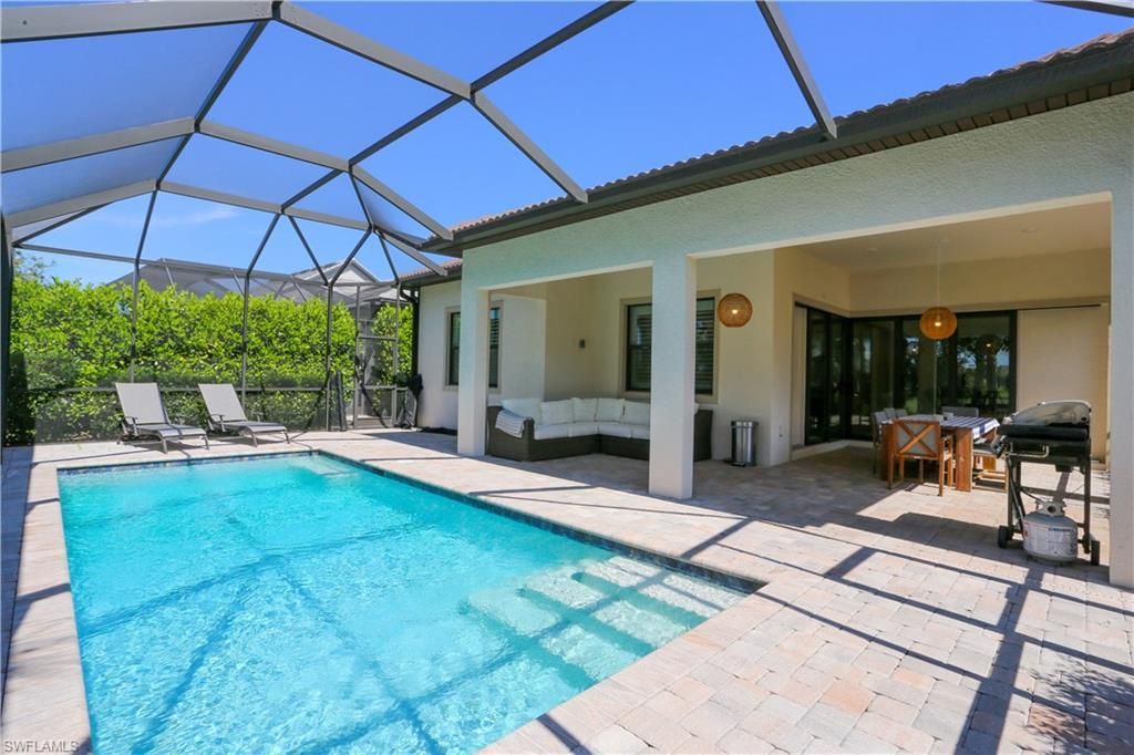 9716 Everglades Dr, Naples, FL 34120 Photo