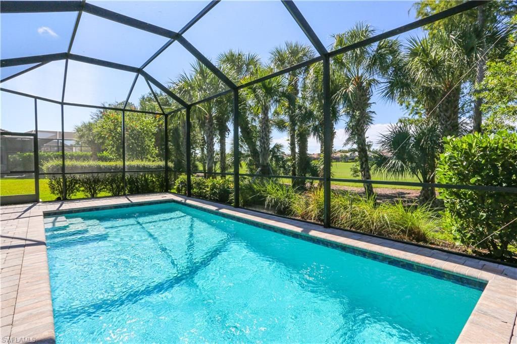 9716 Everglades Dr, Naples, FL 34120 Photo