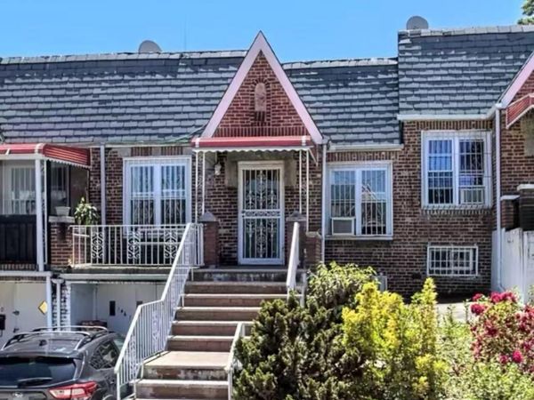 146-18 59th Avenue , Flushing, NY 11355