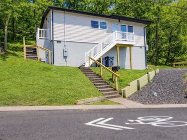 608 E Brockway Avenue, Morgantown, WV 26501