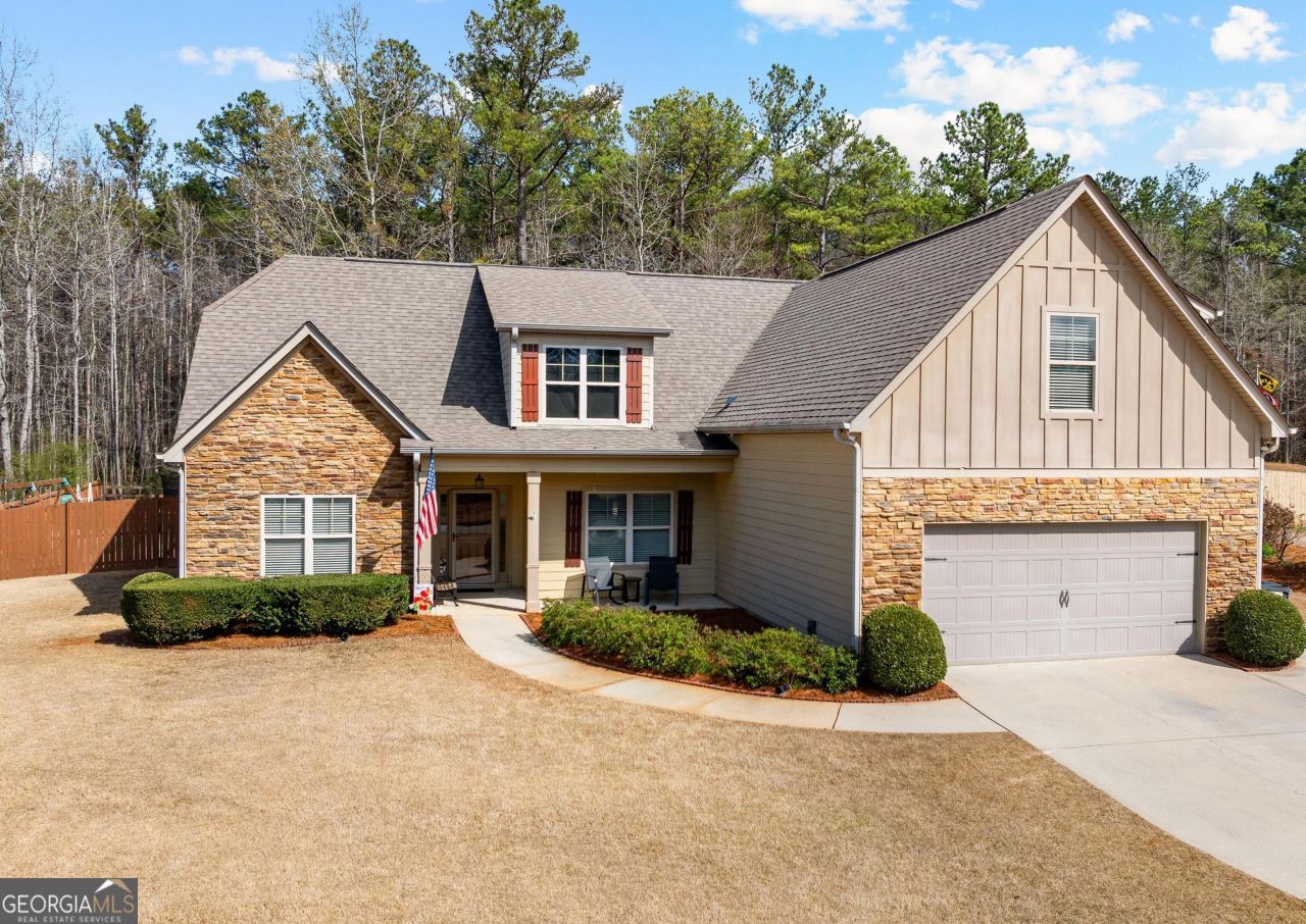 134 Hickory Hills Drive, Newnan, GA 30263 Main Photo