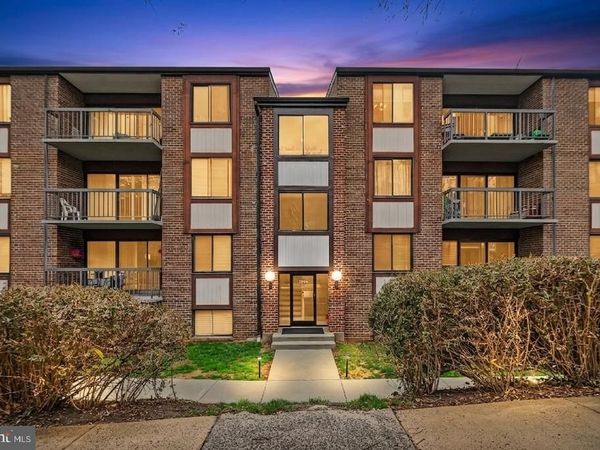 9704 KINGSBRIDGE DRIVE, Unit 304, FAIRFAX, VA 22031