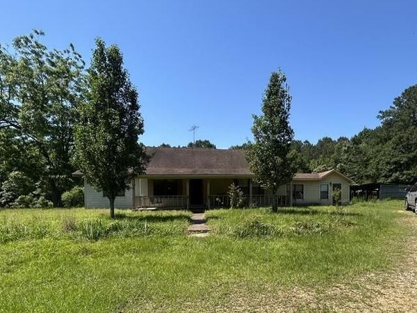 6180 Hamp Lea Road, Liberty, MS 39645