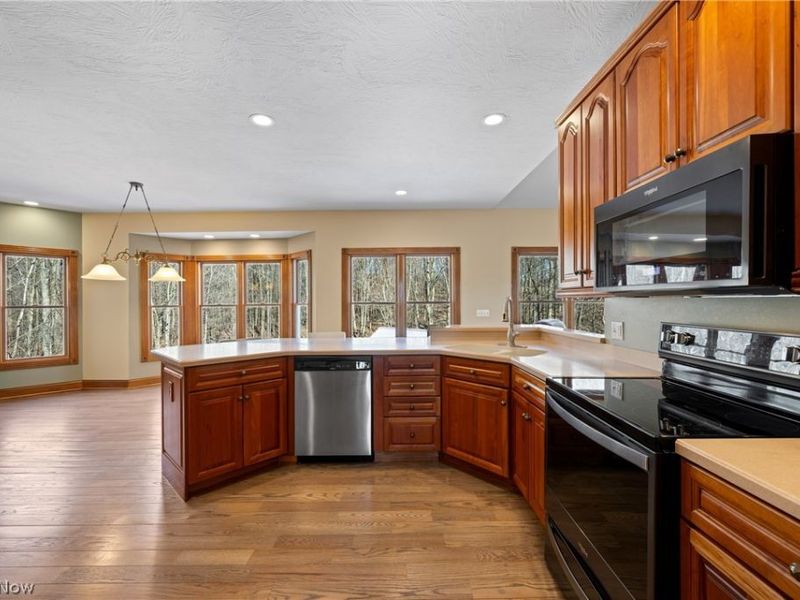 14525 Serfass Road, Doylestown, OH 44230 Photo 12