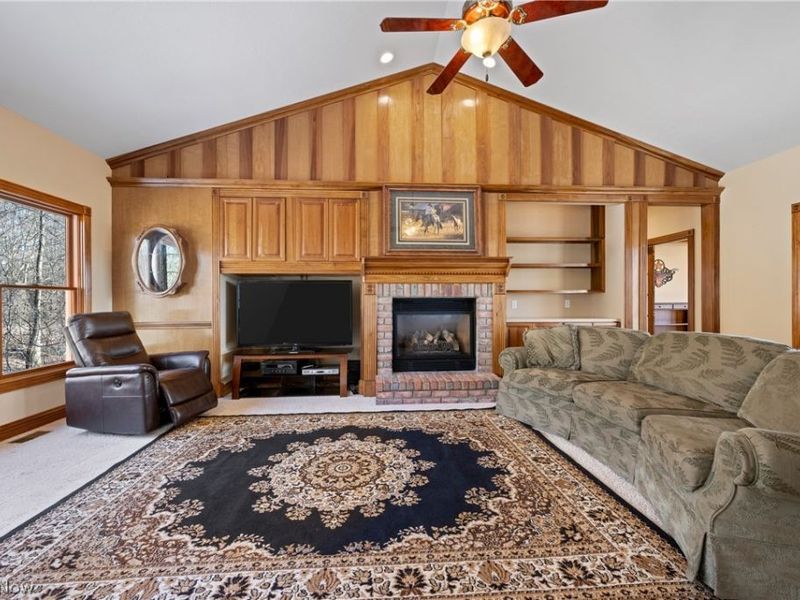 14525 Serfass Road, Doylestown, OH 44230 Photo 6