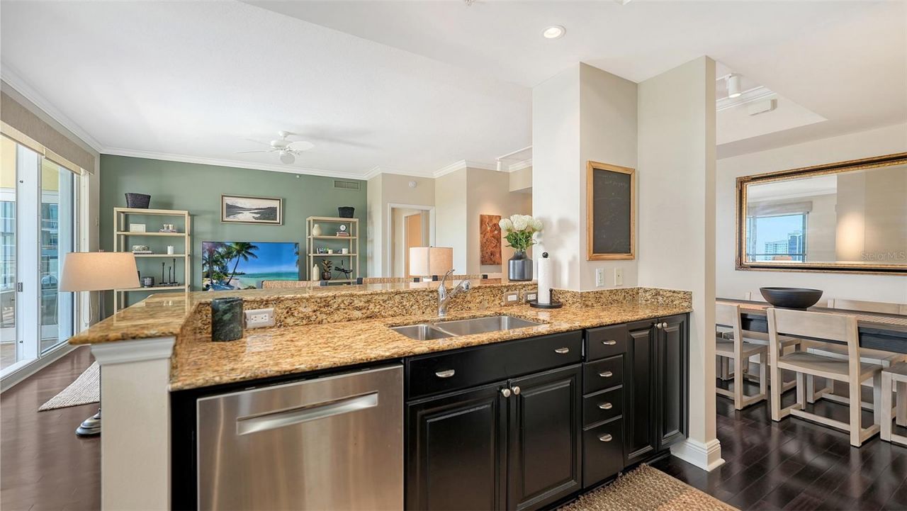 100 Central Avenue, Unit K817, Sarasota, FL 34236 Photo