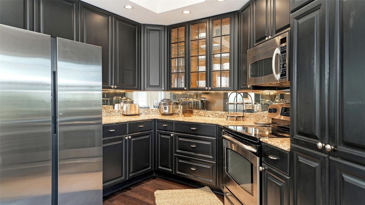 100 Central Avenue, Unit K817, Sarasota, FL 34236 Photo