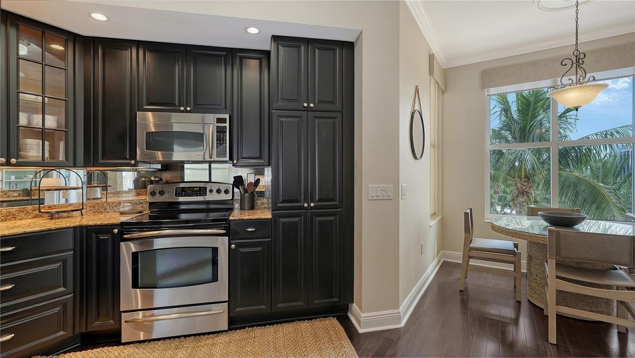 100 Central Avenue, Unit K817, Sarasota, FL 34236 Photo