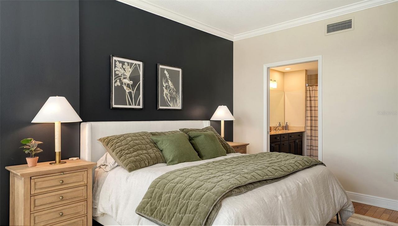 100 Central Avenue, Unit K817, Sarasota, FL 34236 Photo