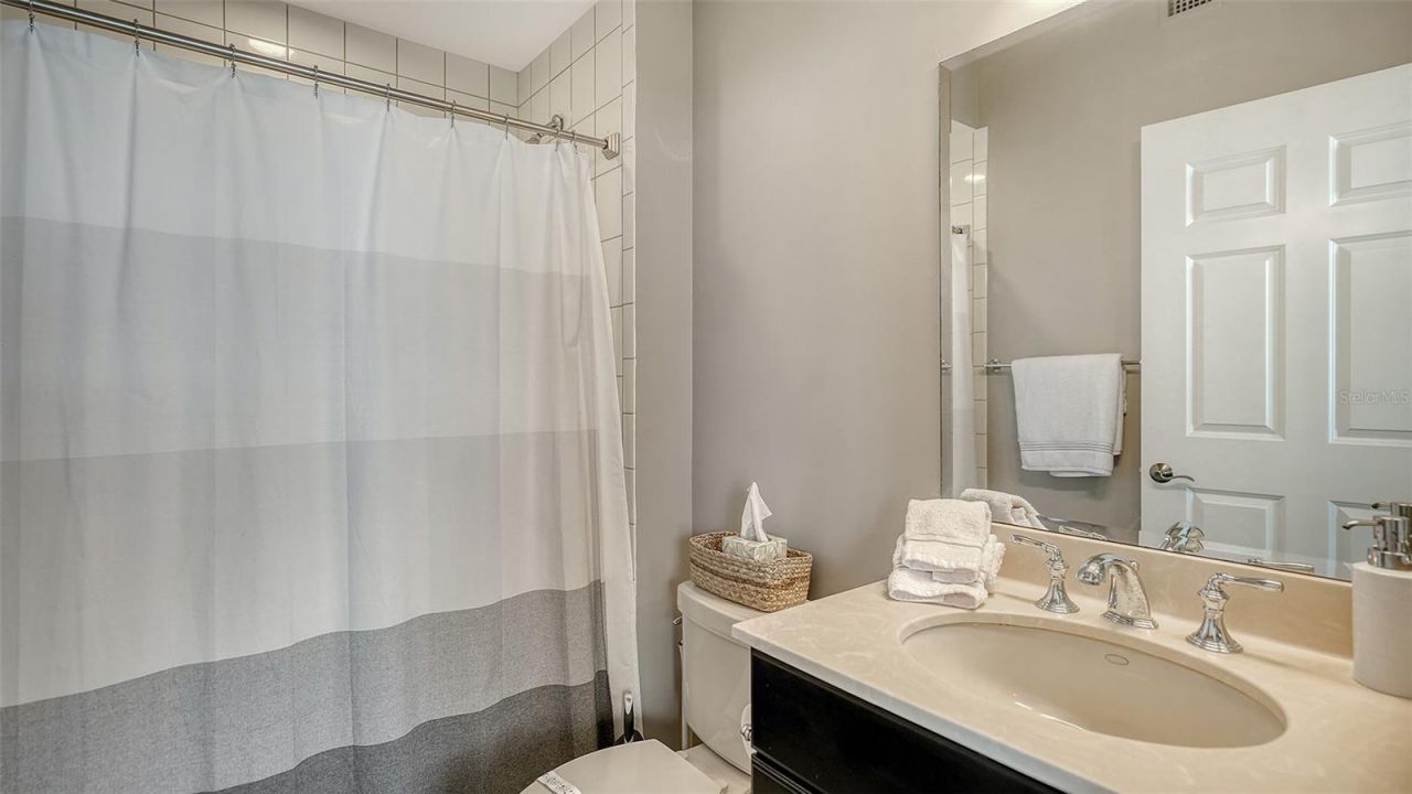 100 Central Avenue, Unit K817, Sarasota, FL 34236 Photo