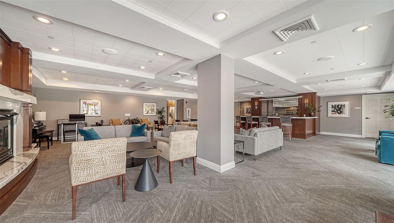 100 Central Avenue, Unit K817, Sarasota, FL 34236 Photo