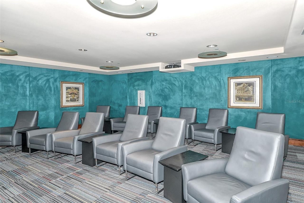 100 Central Avenue, Unit K817, Sarasota, FL 34236 Photo