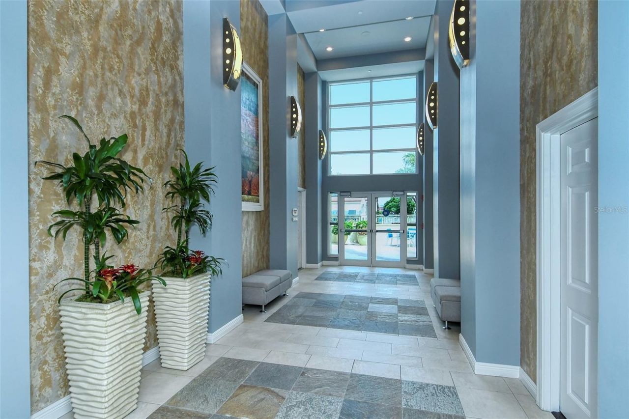 100 Central Avenue, Unit K817, Sarasota, FL 34236 Photo