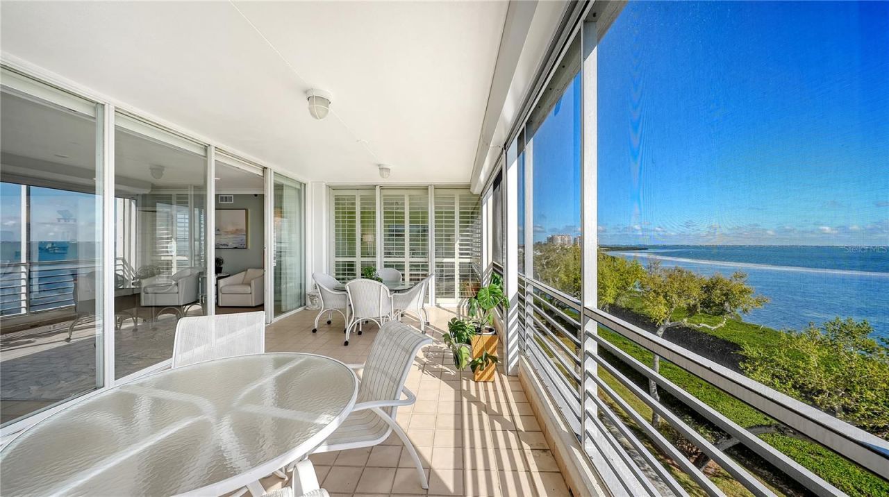 2410 Harbourside Drive, Unit 142, Longboat Key, FL 34228 Photo