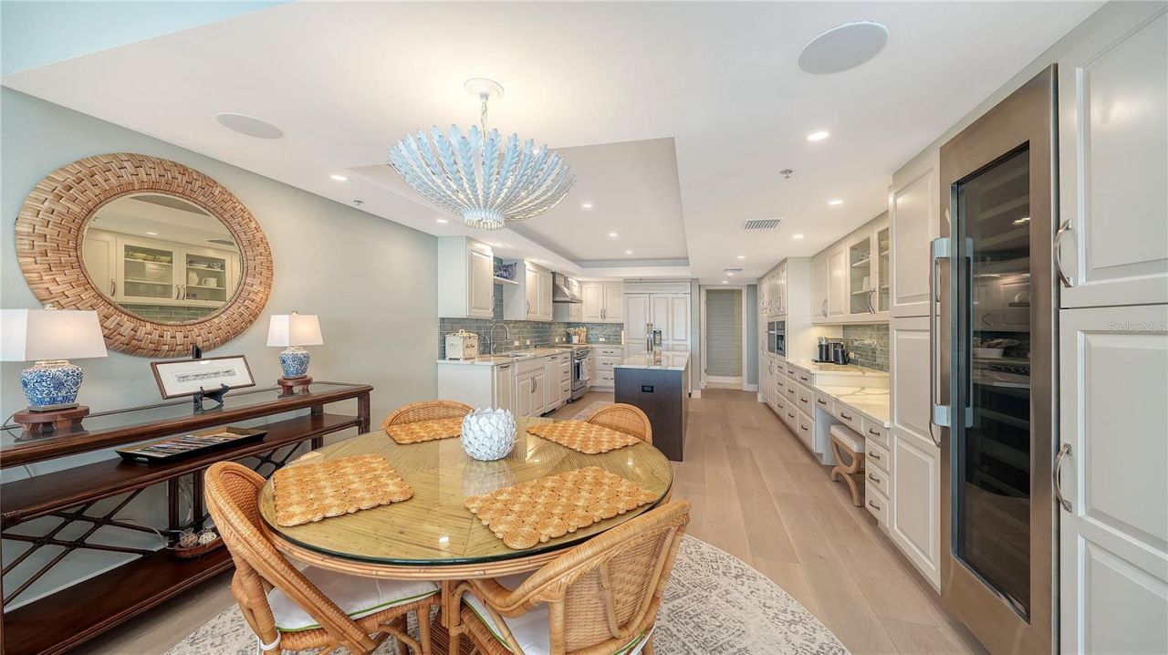 2410 Harbourside Drive, Unit 142, Longboat Key, FL 34228 Photo