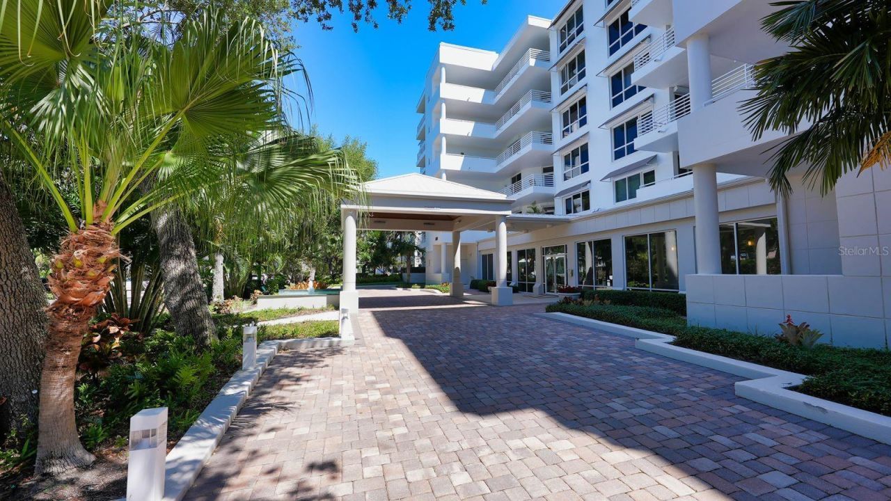 2410 Harbourside Drive, Unit 142, Longboat Key, FL 34228 Photo