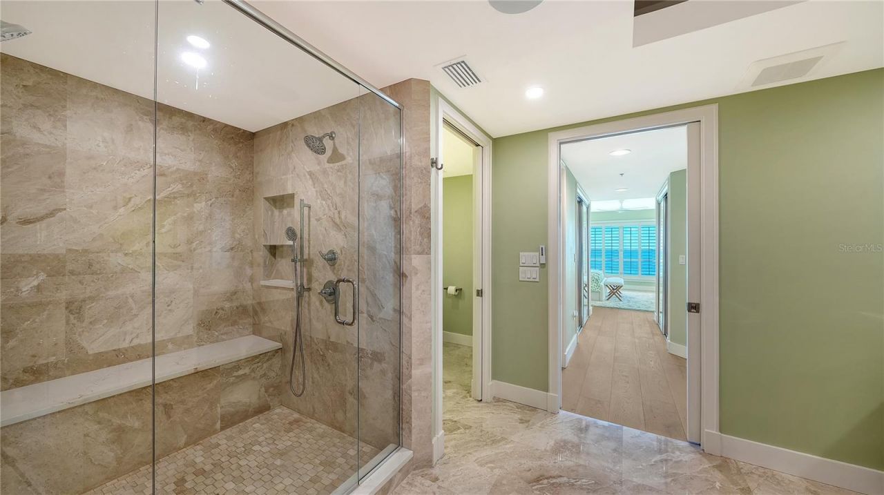 2410 Harbourside Drive, Unit 142, Longboat Key, FL 34228 Photo