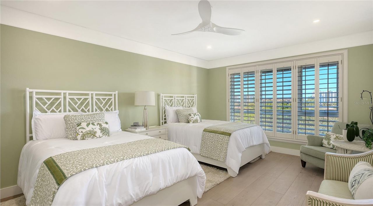 2410 Harbourside Drive, Unit 142, Longboat Key, FL 34228 Photo