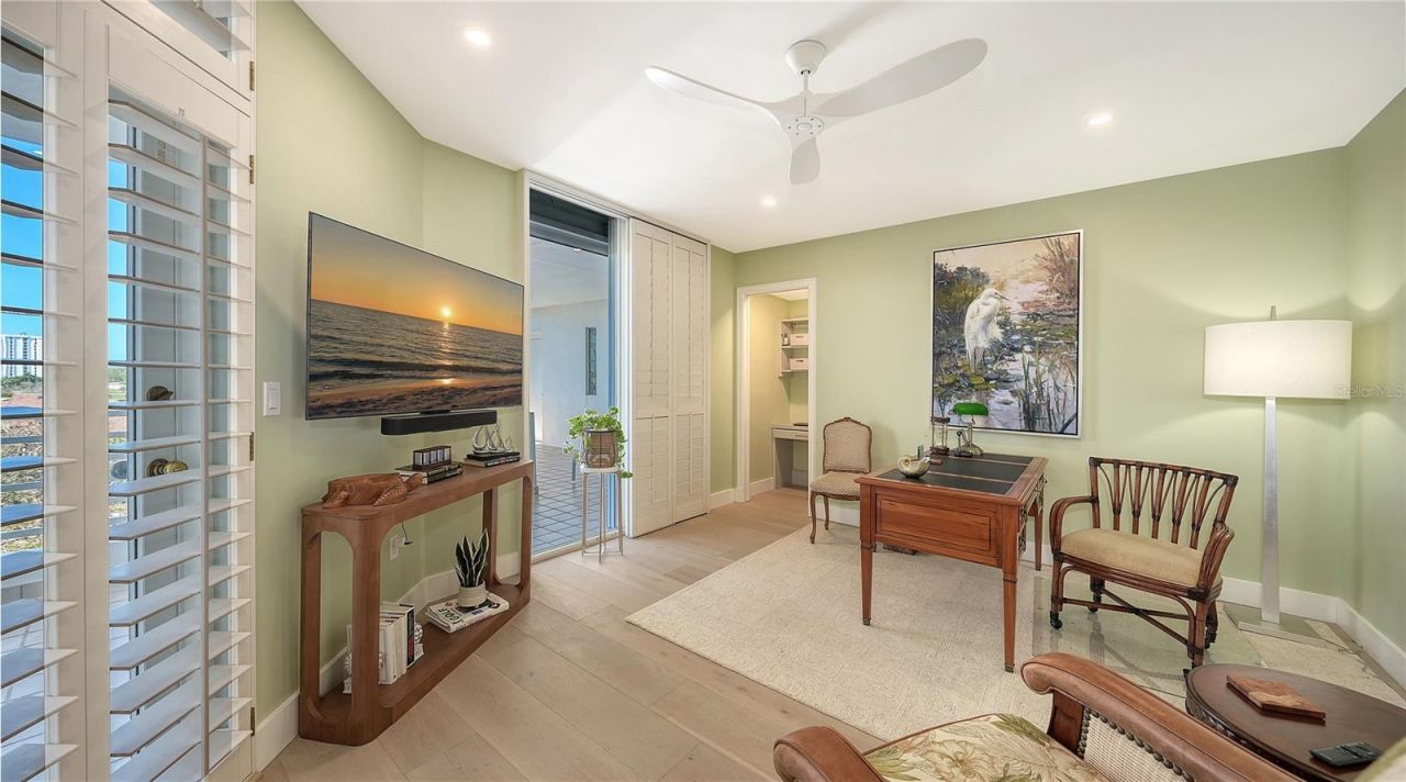 2410 Harbourside Drive, Unit 142, Longboat Key, FL 34228 Photo